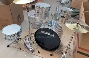 Yamaha 5pcs Drum Set