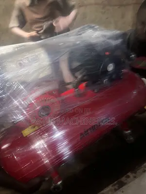 Piston Compressor 5.5hp, Driven by Engine