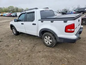 Ford Explorer 2007 White