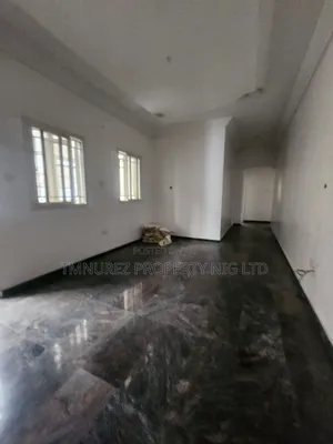 Comercial 2bedroom Apartment for Rent