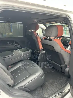 Land Rover Range Rover Vogue 2024 White