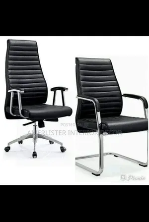 Executive Swivel Office Table