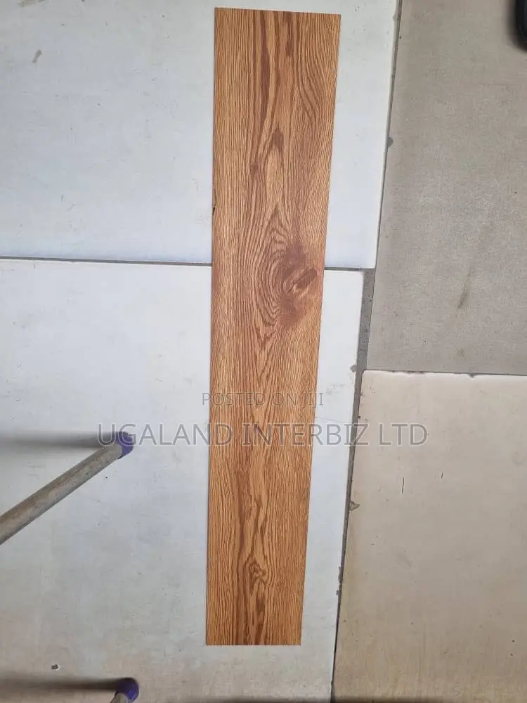Modern Warm Floor Plank