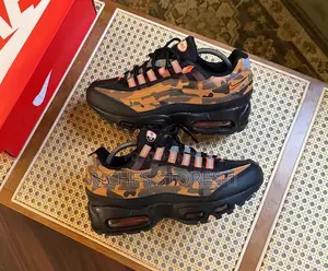 Luxury Nike Air Max 95 Se Woodland Camo Sneakers