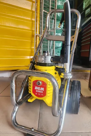 Gm-1300w High Compact Electric Airless Paint Sprayer Machine Digital