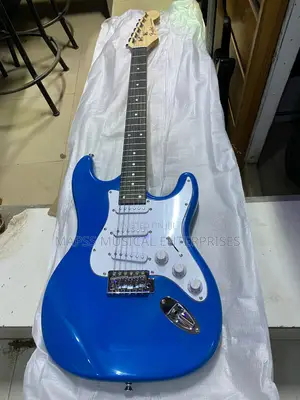 Fender Stratocaster-Style Electric Guitar