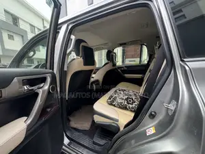 Lexus GX 460 Luxury 2015 Gray