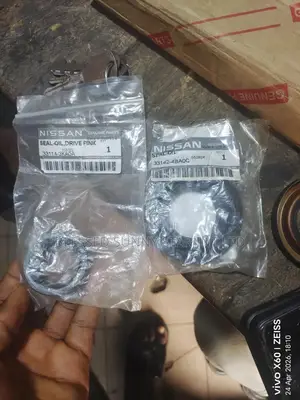 Oli Seal Nissan Qashqai, Rouge, Xtrail, Pathfinder 2018