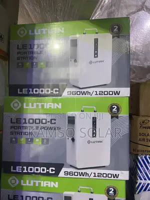 960wh / 1200w Lutain Portable Power Station