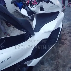 Honda 2021 White