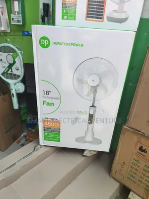 18" Rechargeable/Solar Fan