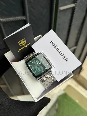 Poedager Unisex Chain Strapped Wristwatch