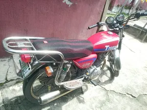 Qlink Achilles 150 2024 Red