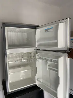 Super Clean Tokunbo Double-Door Fridge Fast Freezing