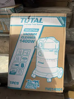 Total 30l 1400w Wet and Dry Vacuum Cleaner