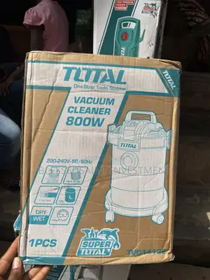 Total 12l Vacuum Cleaner Tvc14122 Wet and Dry