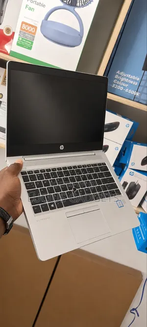 Laptop HP EliteBook 830 G5 8GB Intel Core i5 SSD 256GB
