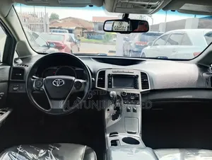 Toyota Venza Limited 4dr Wagon AWD (3.5L 6cyl 6A) 2015 Blue