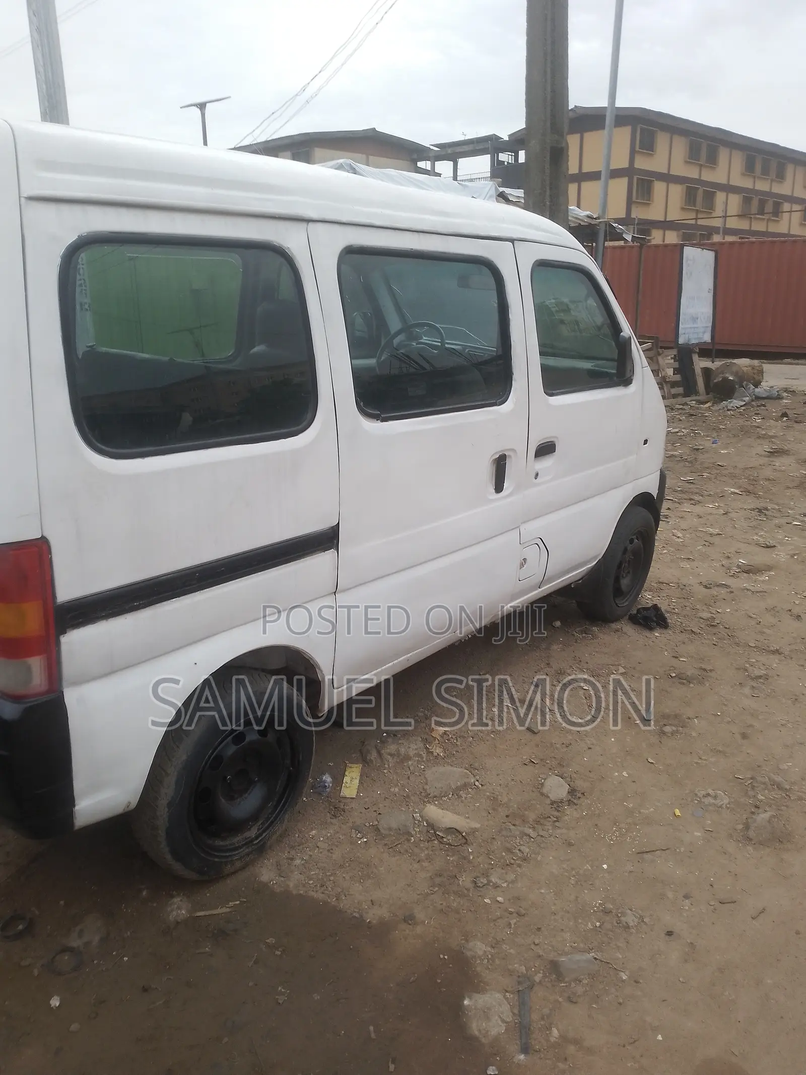 Suzuki Every 2012 White