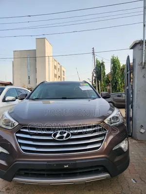 Hyundai Santa Fe 2015 Brown