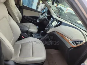 Hyundai Santa Fe 2015 Brown