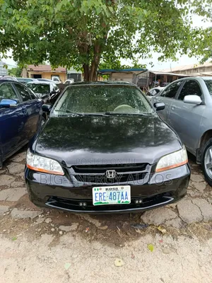 Honda Accord 2.2 D 2003 Black