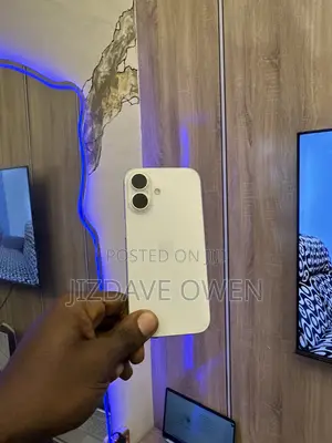 Apple iPhone 16 128 GB White