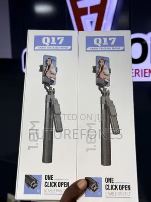 Q17 Smart Tracking Tripod