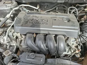 Toyota Corolla LE 2005 Gray