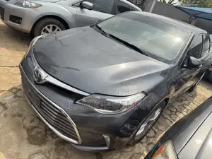 Toyota Avalon XLE Premium 4dr Sedan (3.5L 6cyl 6A) 2014 Gray