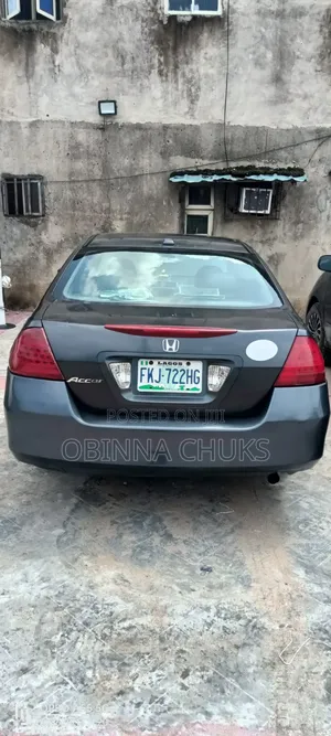 Honda Accord 2006 Gray