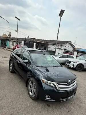 Toyota Venza Limited 2016 Black