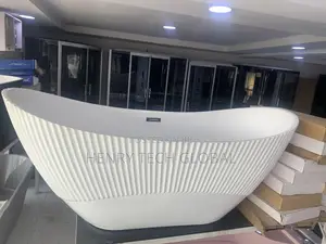 Free Standing Bathtub