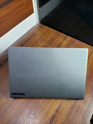 Laptop Asus ROG Zephyrus G16 16GB Intel Core i7 SSD 512GB