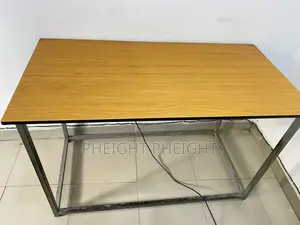 HDF Office Table