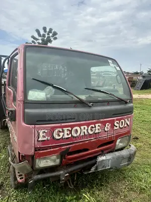 Nissan Canbstar 2004