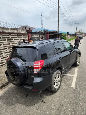 Toyota RAV4 3.5 4x4 2011 Black