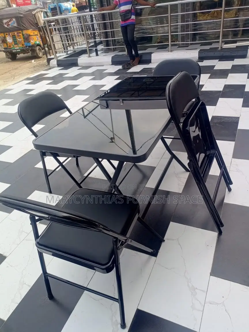 Restaurant Set – Available in White Black