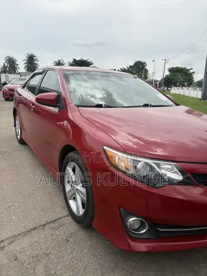 Toyota Camry SE 4dr Sedan (2.5L 4cyl 6A) 2013 Red