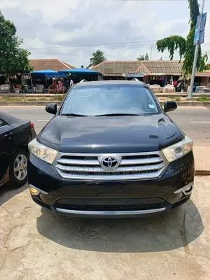 Toyota Highlander SE 3.5L 4WD 2013 Black