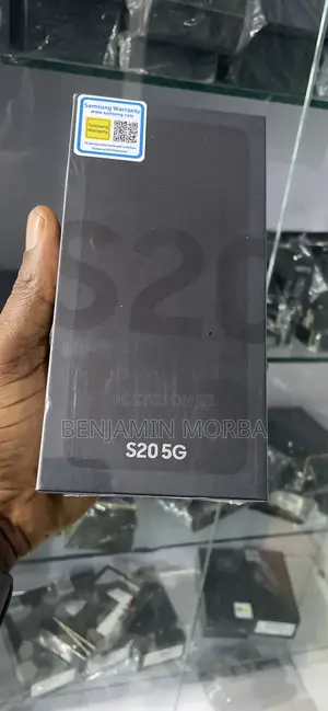 New Samsung Galaxy S20 128 GB