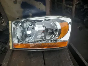Headlight Dodge Ram 2008 Model