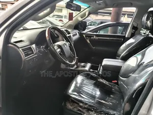 Lexus GX 2012 Silver