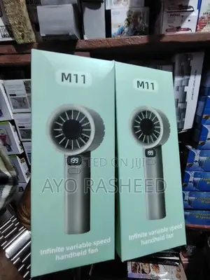 M11 Hand Fan