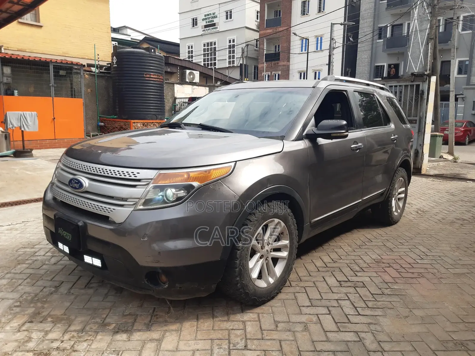 Ford Explorer 2012 Gray
