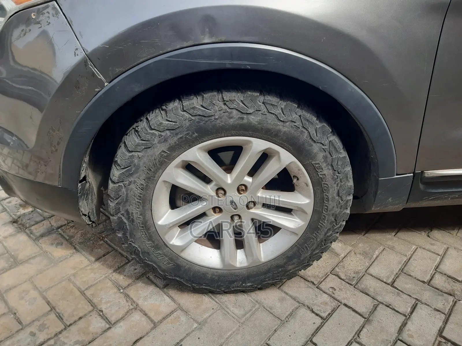 Ford Explorer 2012 Gray