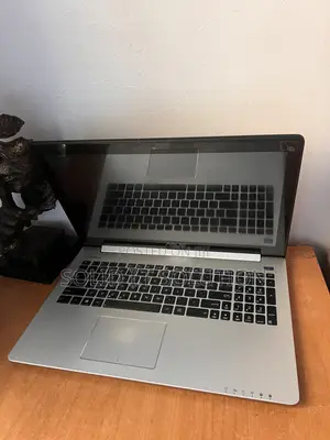 Laptop Asus VivoBook S500CA 8GB Intel Core i5 HDD 500GB
