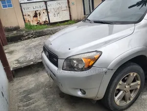Toyota RAV4 2007 Silver