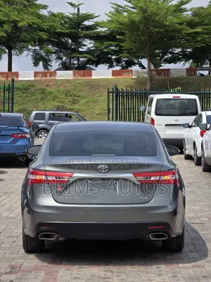 Toyota Avalon XLE 4dr Sedan (3.5L 6cyl 6A) 2014 Green
