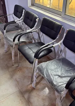 Visitor's Chair Available